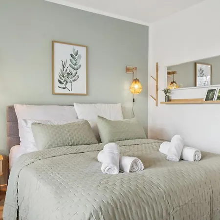 Hellohome I Schlossblick Mit Wintergarten * Brunswick