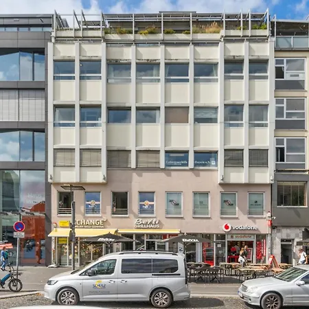 Apartamento Hellohome I Schlossblick Mit Wintergarten Braunschweig